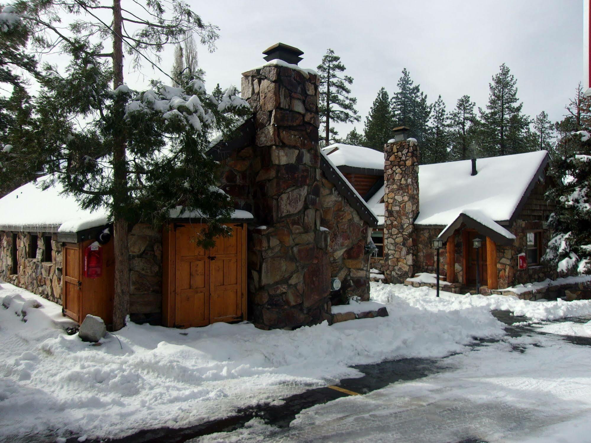 Embers Lodge & Cabins Big Bear Lake Esterno foto